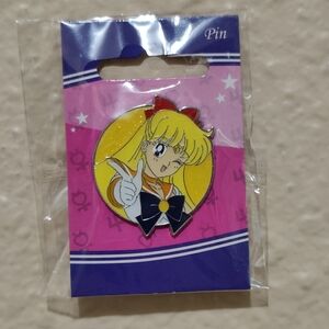 Sailor Moon - Sailor Venus Pin